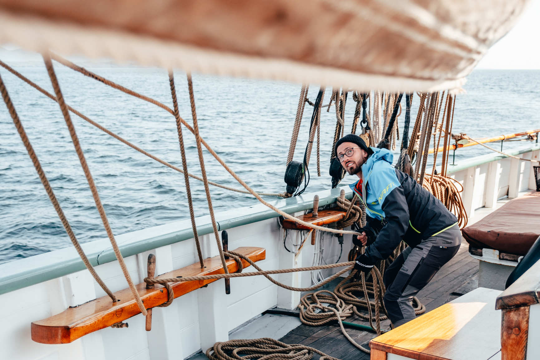 Sailing lifestyle photo